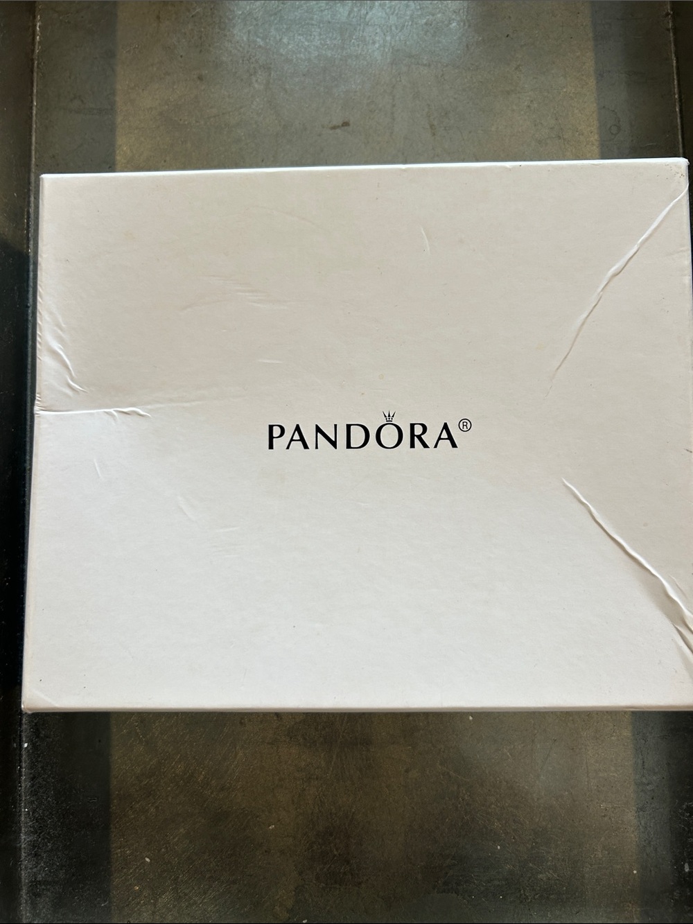 Pandora 'Filled with Love' NIB Ivory Envelope Clutch NIB - Picture 5 of 6